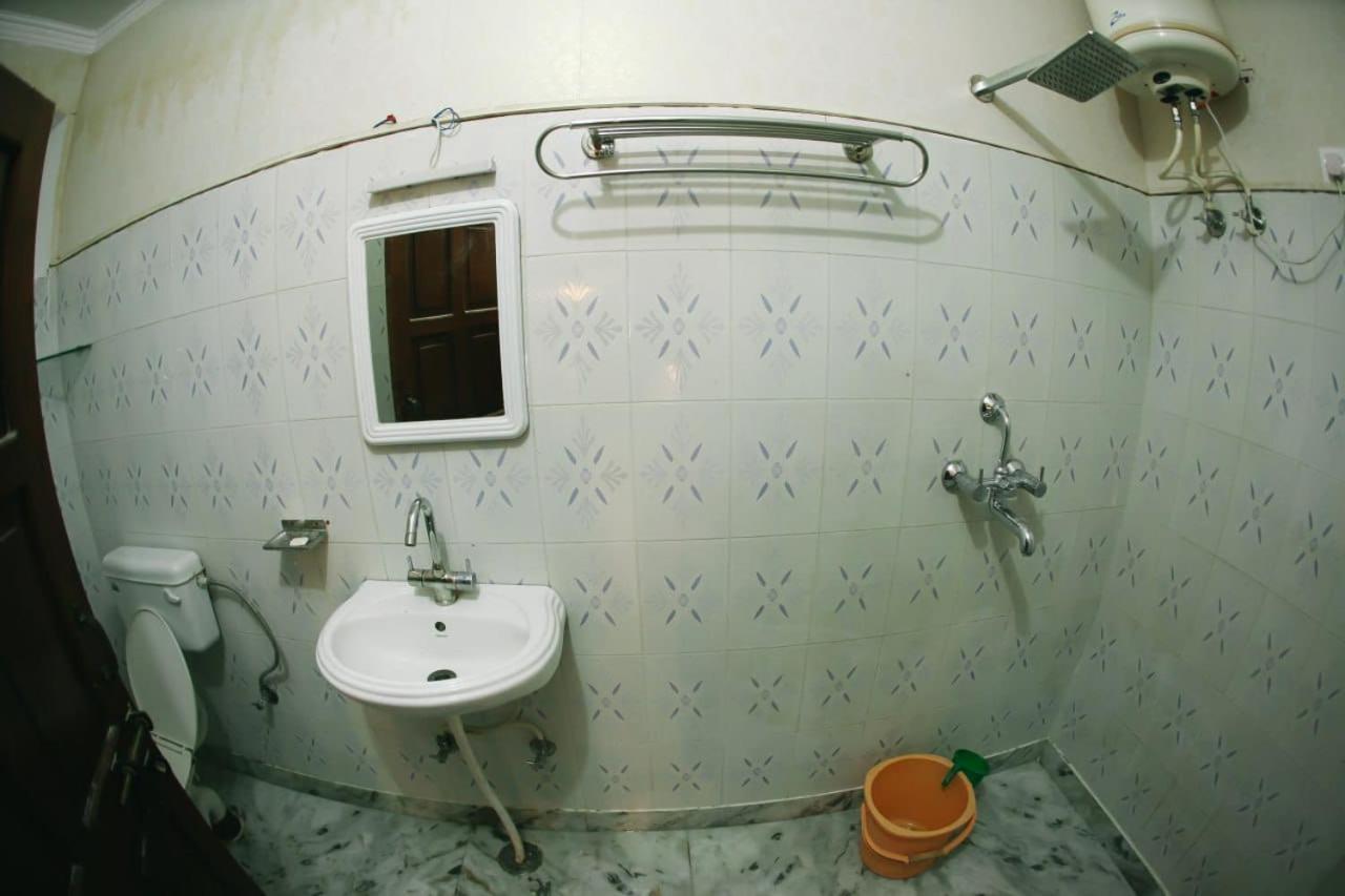 Maa Vaibhav Laxmi Guest House Rishīkesh Buitenkant foto