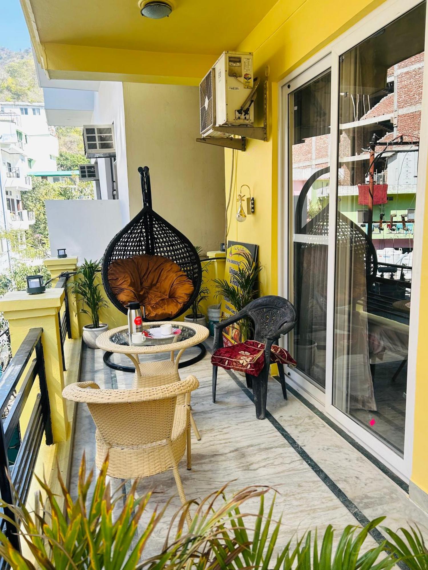 Maa Vaibhav Laxmi Guest House Rishīkesh Buitenkant foto